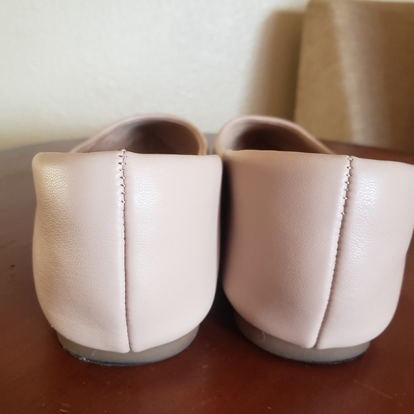 A new day pointed toe shoes. Sz. 7.5 - Picture 4 of 7